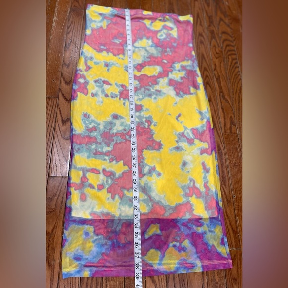 Floral circle trends 
Vibrant High-Low Tie-Dye Skirt - Picture 2 of 9